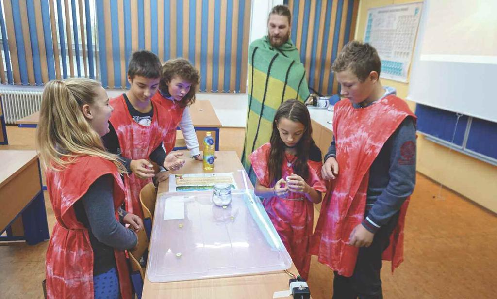 Vzdělávání Strom života má druhou verzi Program vytvořený SmVaK Ostrava a ve spolupráci s experty na inovativní formy vzdělávání ze spolku Edu- Ludu přichází od druhého pololetí tohoto školního roku