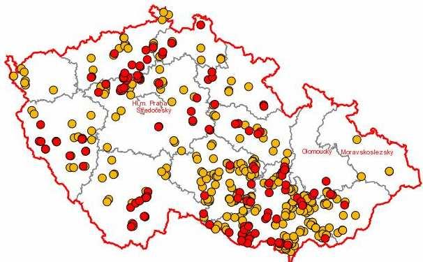 3.3 Výskyt škůdců obilnin v ČR Aby měli pěstitelé zemědělských plodin přehled o výskytu nejzávažnějších škůdců, monitoruje Státní rostlinolékařská správa České republiky (SRS) výskyt těchto