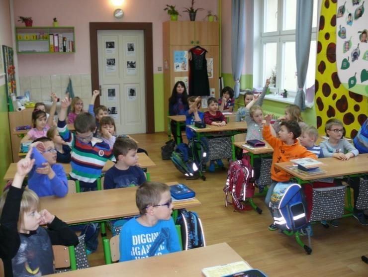 Potom jsme si společně zazpívali známé písničky, řekli jsme si