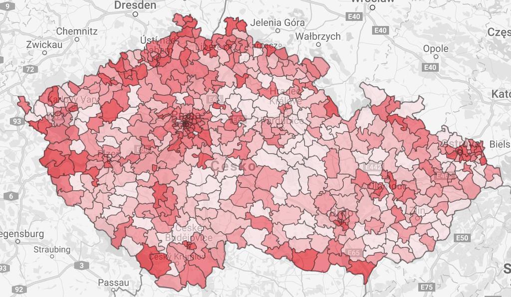 Graf 17 Počty žáků srovnání CŘ, kraj a Holešov 3.