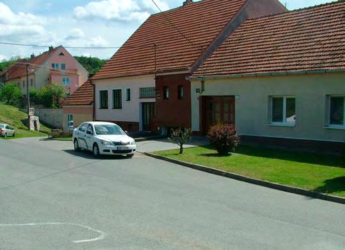 RZ 2,5 Šitbořice 8,89 km 036 Úvodní stovky metrů vedou ulicemi Šitbořic. Není zde klasické divácké místo, ale zajímavé zážitky můžete prožít hned na startu rychlostní zkoušky.