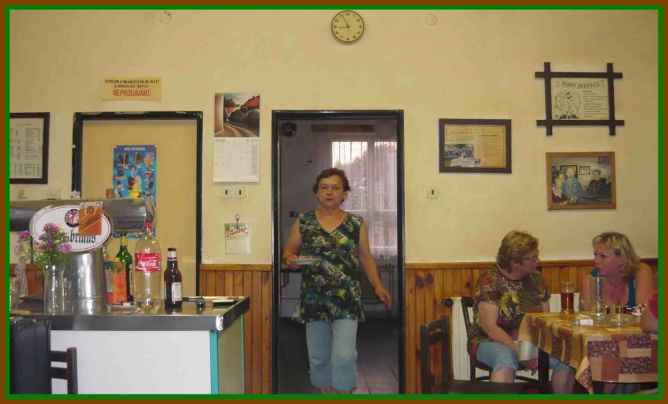 Velmi dobře je knihovna zásobena i knihami pro mládež. Je jenom škoda, že do knihovny pro knihy těch mladých chodí opravdu málo.