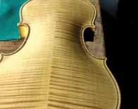 : 605 143 405 e-mail: info@luthier-vesely.com www.luthier-vesely.com Prodejní místo/ateliér: Konzervatoř Pardubice Sukova 1260 530 02 Pardubice 12.