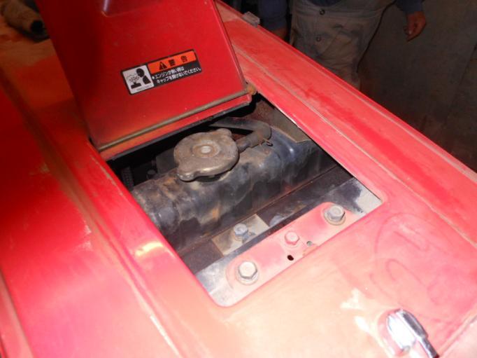 40) Výpustný šroub motor