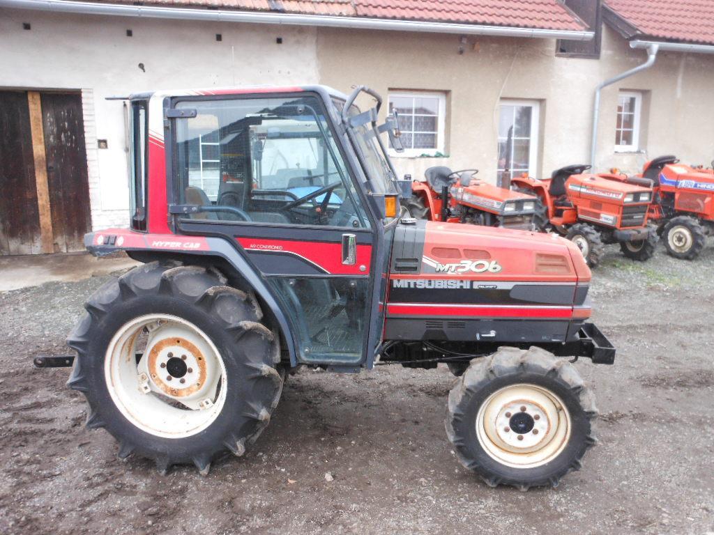 Mitsubishi MT 306, 4x4 Dále uvedený návod se