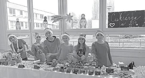 Vánoční jarmark na ZŠ Na Podlesí Labyrint chodeb ZŠ Na Podlesí je poměrně rozlehlý, ale kdo se přišel nadýchat adventní atmosféry na Vánoční jarmark ve středu 12. prosince, tento pocit nesdílel.