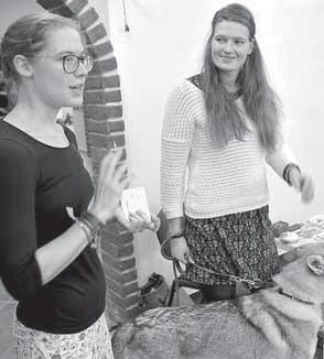 sociálních služeb a prorodinných aktivit. NNO Světlo z.s. realizuje projekt Služby pro osoby závislé, ohrožené závislostí a jejich rodinné příslušníky, službu Nízkoprahové zařízení pro děti a mládež