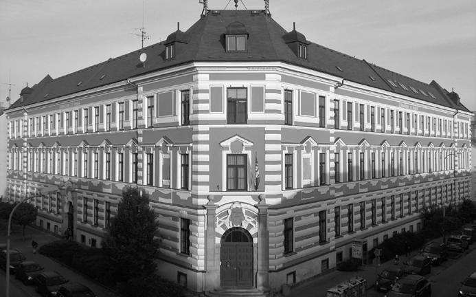 V práci a vědění jest naše spasení Hanka Hosnedlová / Foto www.gjvj.