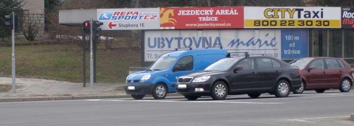 V ý hled sm ě rem k vozidlu Trabant V ý hled sm ě rem k vozidlu Trabant Obr. 2-3.