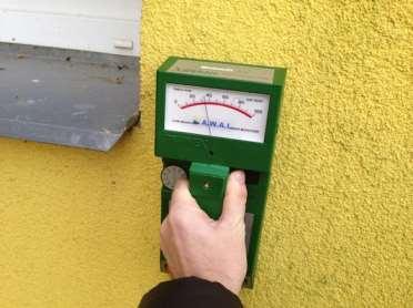 Obr. 1 Přístroj k měření vlhkosti pomocí ID. Fig. 1 Appliance for humidity detection by ID.