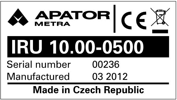 3. TECHNICKÉ ÚDAJE Napájení Komunikační rozhraní Kapacita 2 x 1,5 V (AAA) 2 x 1,2 V (AAA) NiCd / NiMH Pozn.: v případě použití baterií s napětím 1,2 V detekuje odečtová jednotka nízké napětí baterií.