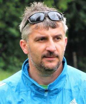 Sokol Roveň B, Hainz sportovní trofeje IV. třída Holicko TJ Sokol Roveň B v zápase s SK Nemošice B.