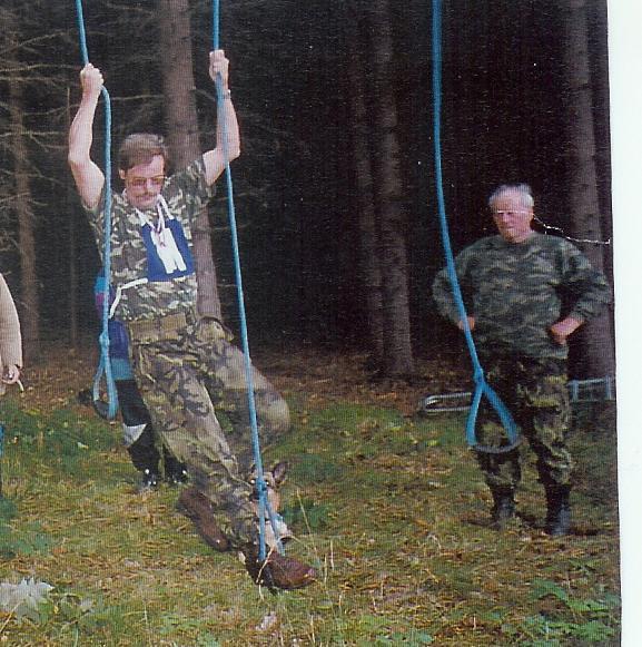 Zrovna tak budeme vzpomínat na krásy slovenské přírody ve Vrátné dolině, na pohoštění i na vystoupení stylové folklorní skupiny v krásné přírodě.