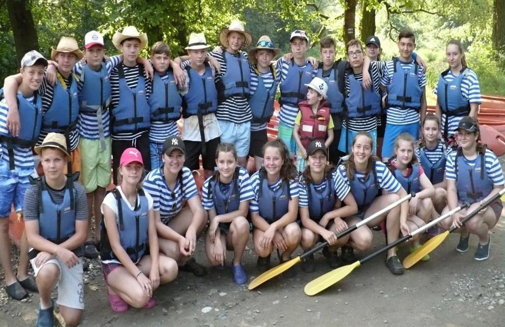 Základní škola Josefa Hlávky Přeštice nabízí žákům 8. ročníku vodácký kurz a také výběrový kurz lyžování v Rakousku.