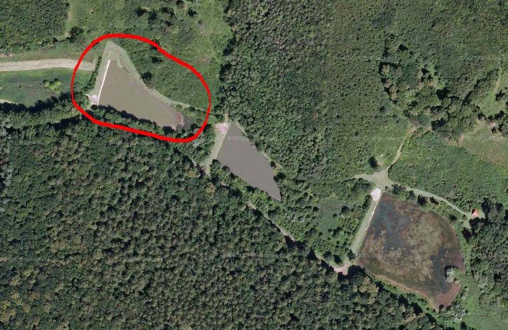 Z hlediska hydrogeologického má zájmové území poměrně malou jímavost a zdroje vody jsou jen v depresních lokalitách. Obr. 4.