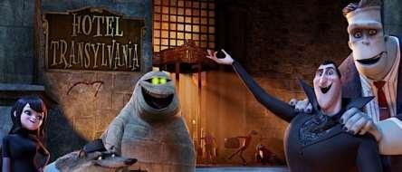Tvoříme myslíme si Hotel Transylvánie Hotel Transylvánie je animovaný film ve 2D a 3D. Hotel Transylvánii postavil hrabě Drákula, aby ochraňoval svou dcerku Mavis.