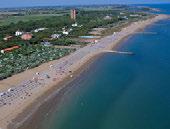 » mobilhome (29 m²) - ložnice s manželskou postelí, 2 ložnice se dvěma lůžky, obývací pokoj s gaučem a kuchyňským koutem. 5. - 7. osoba za poplatek. 08. 06. 15. 06. 16420 15. 06. 22. 06. 20070 22. 06. 29.