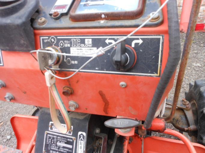 oleje motor 39) Spínací