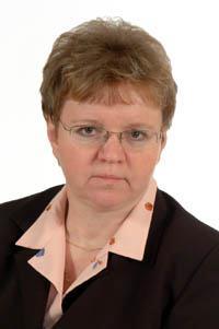TAJEMNICE MĚSTSKÉHO ÚŘADU Vážení občané, rok 2011 byl pro Městský úřad Šternberk výjimečný zejména tím, že se jeho chod musel přizpůsobit podmínkám ekonomické krize došlo ke snížení všech výdajů na