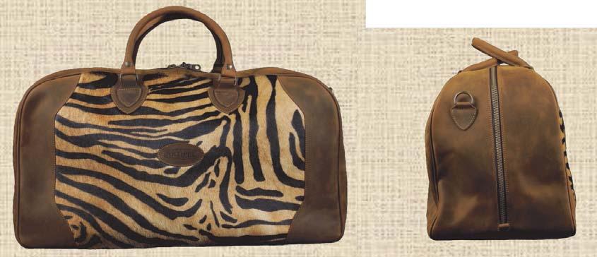 painted by hand. Available sizes: 30cm x 15cm x 23cm. TBORSA 090 na zip.