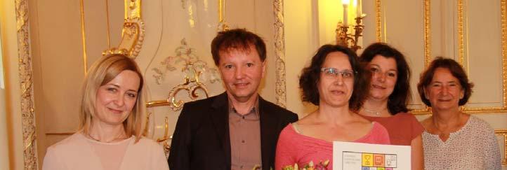 2. Název projektu: Keška v galerii Organizace: Národní galerie v Praze Cílem projektu bylo provázat učení se cizím jazykům s obrazy v galerii.