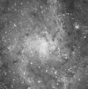 Malý průvodce velkými objekty(6) Miloš Boček Poslednídílzahájíme blízkým objektem,nepochybněnejznámější galaxií v souhvězdí Trojúhelníka, M 33.