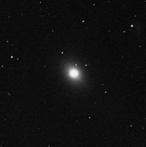 konečněuveďmeještěngc1072(13,4mag,1,5 0,5,typSBab). Objevímeji24 severovýchodněodm77,jevšakoprotipředchozímhůřepozorovatelná. Nalézá se plných 370 miliónů sv. r. daleko.