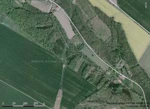 S použitím topografické mapy a letecké mapy území: a) vytypujte lokality vhodné pro urèení pokryvu zemského povrchu; b) rozhodnìte, na kterých stanovištích je pro urèení pokryvu vhodné provést