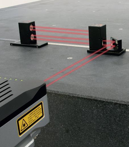 S vhodnou úpravou sestavení optiky jsou systémy schopny měřit: lineární polohování (až do 80m, přesnost 0,5µm/m), úhlové polohování (až do 15m), přímost (až do 30m), rovinnost (Obr.