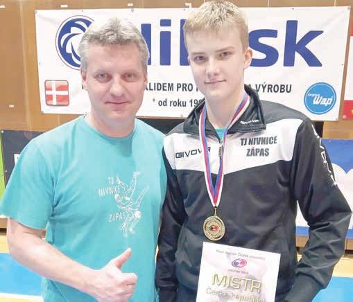 Soupeře mistrovství republiky žactva porazil už v prvním kole, když jej položil na lopatky. v premiérovou zlatou medaili!