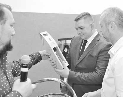 O takový skvost se losovalo na Vinařském plese v Břestku.