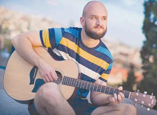 BYLINKOVÝ VÍKEND Filippi se vrací do Ostrohu i s Léčivým divadlem STR. 10 NEJMENŠÍ DĚDINA NA TURNÉ STR.