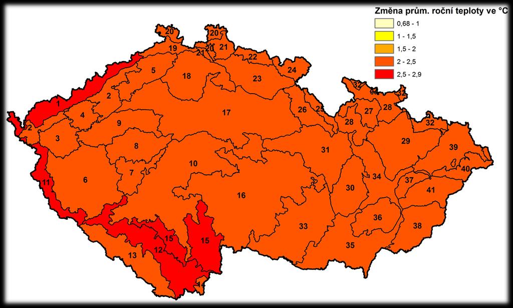 Obr. 3 Změna průměrné roční teploty mezi obdobími 2041 2060 a 1961 1990 za PLO Obr.