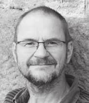 Petr dostál (1953, Pd) Po absolvování fakulty architektury na ČVUT v Praze nastoupil do ateliéru lidové architektury střediska 03 v SÚRPMO, kde pracoval na průzkumech, dokumentaci a projektech úprav