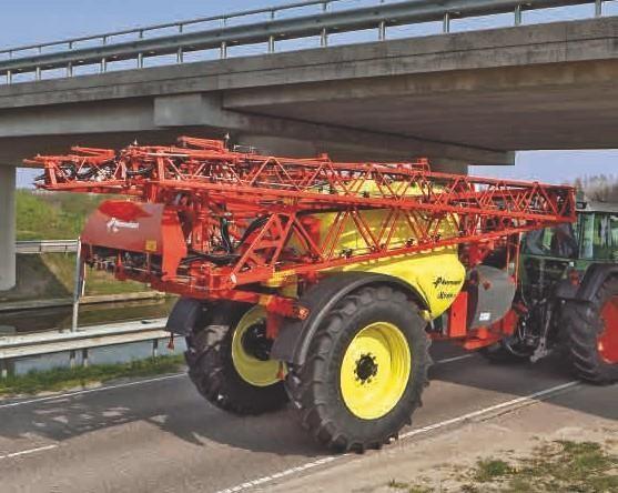 Kompaktní design s jasnou a bezpečnou