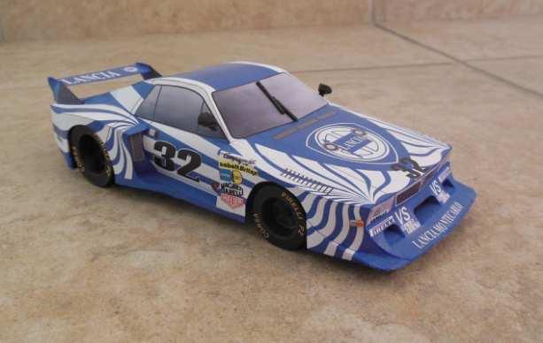 Předloha této konkrétní verze startovala v roce 1977 v závodě 24h Le Mans v týmu BMW Luigi.