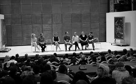 DRAMATURGICKÉ ÚVODY Nechte se dramaturgy a lektory Národního divadla uvést do kontextu dané inscenace.