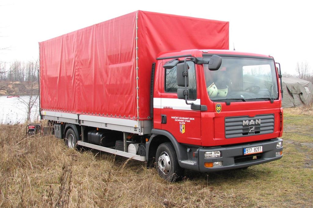 Nákladní automobil MAN TGL 12.180 převoz kusového nebo paletovaného materiálu hydraulické zvedací čelo Vozidlo MAN TGL 12.