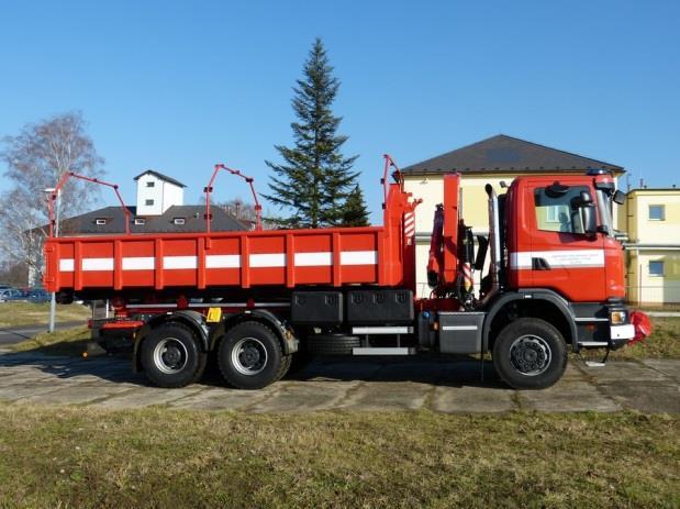 ANK Automobilní nosič kontejnerů T815-7, Scania G440, MB Actros 930 jednoramenné nosiče kontejnerů s podélně uloženým