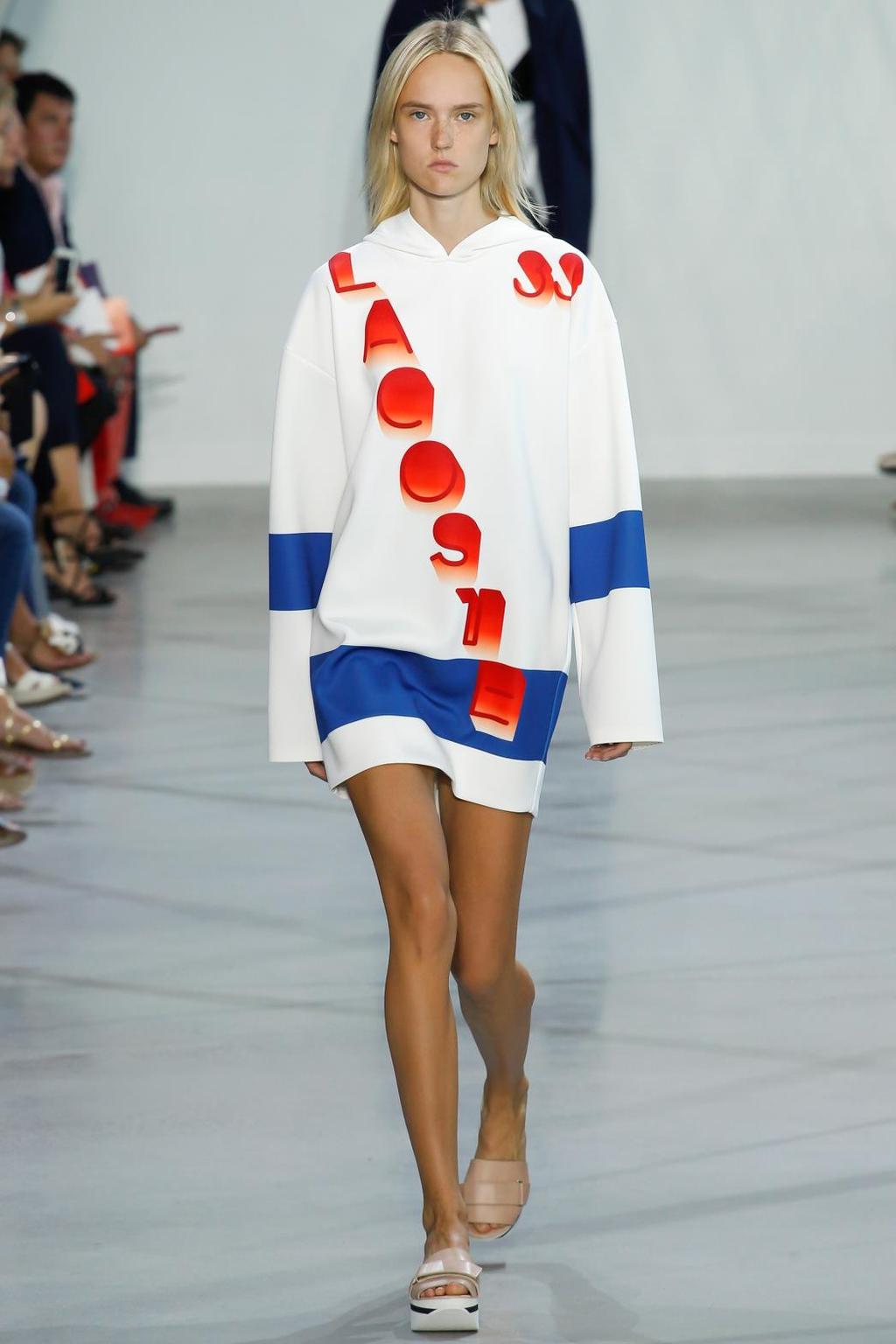 PŘÍLOHA 4 INSPIRAČNÍ ZDROJE 8 8 http://www.vogue.