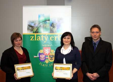 Zatý erb 2012 Ve středu 21. 3. 2012 probíhao v síde Kraje Vysočina v Jihavě v rámci krajského koa soutěže Zatý erb 2012 předávání cen tvůrcům nejepších webových stránek a eektronických sužeb.