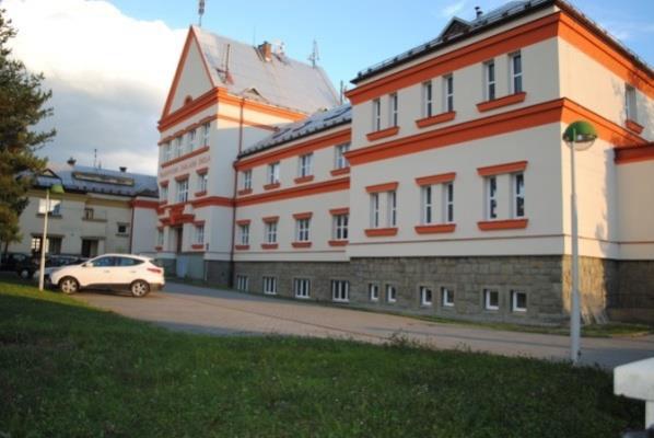 školním roce 6 7