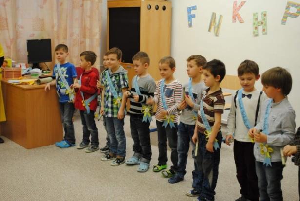 Slavnost Slabiká e První b eznové odpoledne proběhla u našich prvňáčků Slavnost Slabiká e.