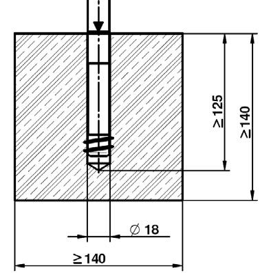 MONTÁŽ INNOTECH-POINT byl testován podle EN 795:2012 TYP A a smí být použit pouze jako vázací bod na plochých nebo mírně skloněných střechách. INNOTECH-POINT nesmí být montován horizontálně (např.