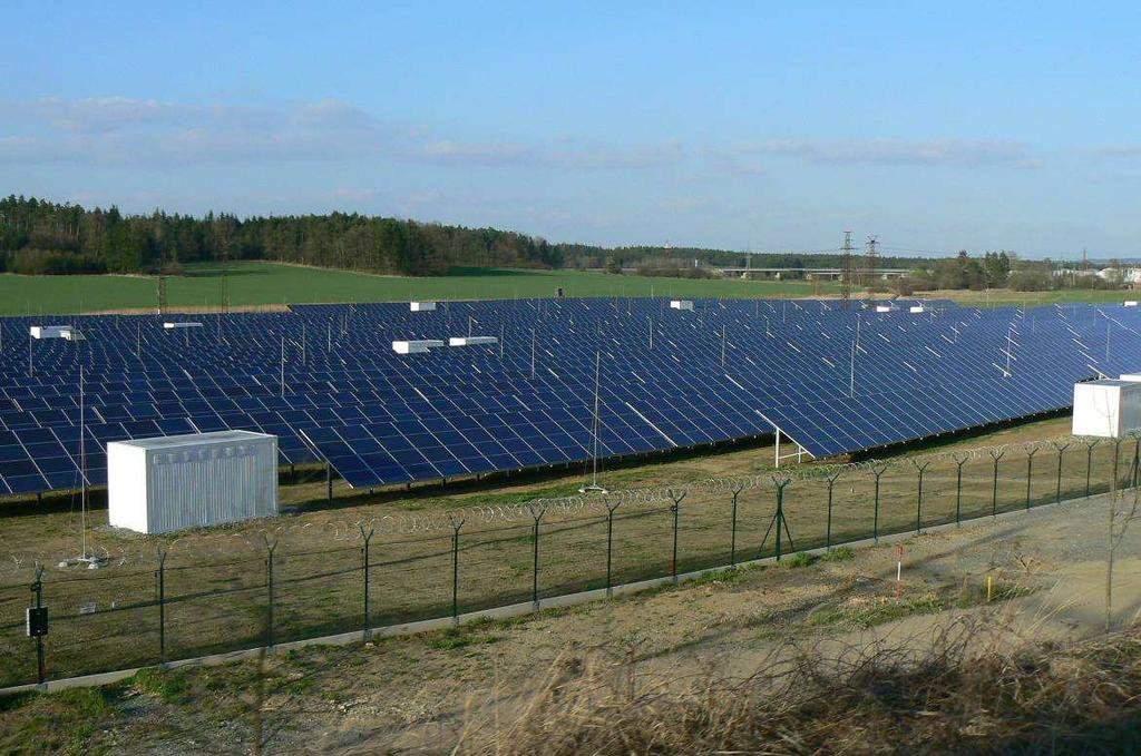 Poptávka obnovitelných zdrojů energie má za následek nenavratitelnou ztrátu travních a lučních porostů včetně poškození