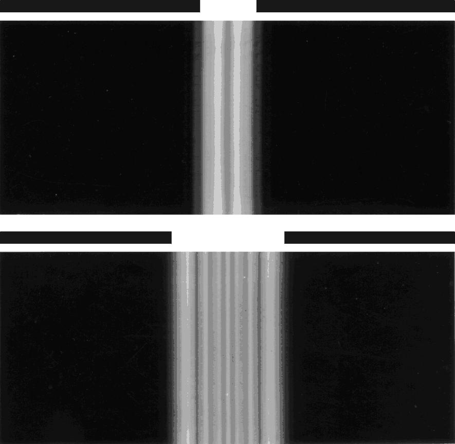 5.3 Fresnelova difrakce na štěrbině v nepropustném stínítku 65 jež nabývá nulové hodnoty ve středu difrakčního obrazce a je tedy úměrná vzdálenosti x x m ) od středu difrakčního obrazce) a parametru
