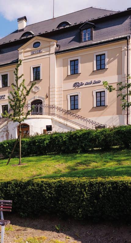 HOTEL REHAVITAL Komfortní hotel s vlastním parkem tvořeným dvěma zahradami se nachází na severu Čech v Jizerských horách, přímo v centru města Jablonec nad Nisou.