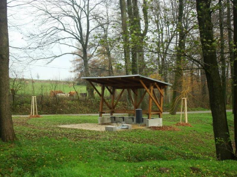 Kryla, Setkání seniorů", Dětský den, Kácení máje, a další akce zaměřené hlavně na děti. Pňovice počet obyvatel k 31. 12.