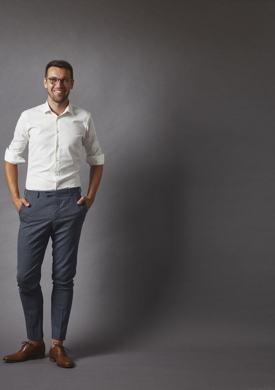 Mám rád, když můžu vypadat perfektně. Svůj volný čas chci trávit s rodinou, přáteli nebo se věnovat svým projektům.