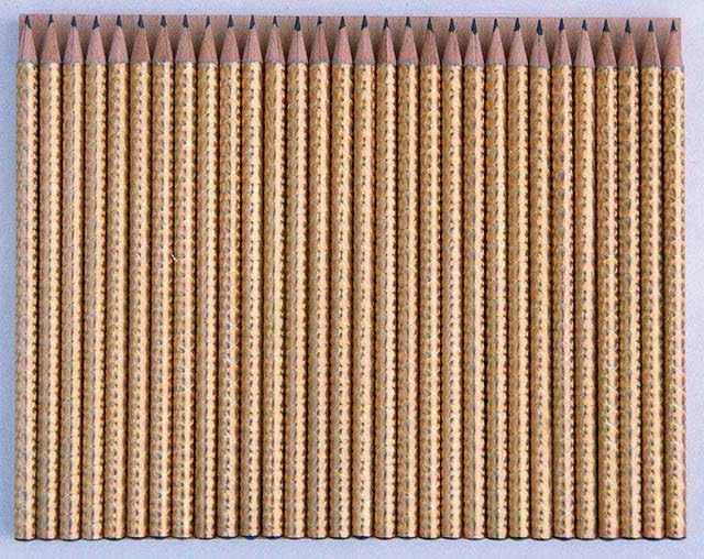 BEZ NÁZVU, 1996, obyčejné tužky nalepené na překližce Tužka jako nejobyčejnější kresebný nástroj se sama stala tématem.